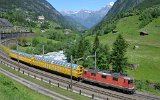 Der tgliche Postzug an der Kurve vor dem Wattinger Tunnel am 10.06.2016